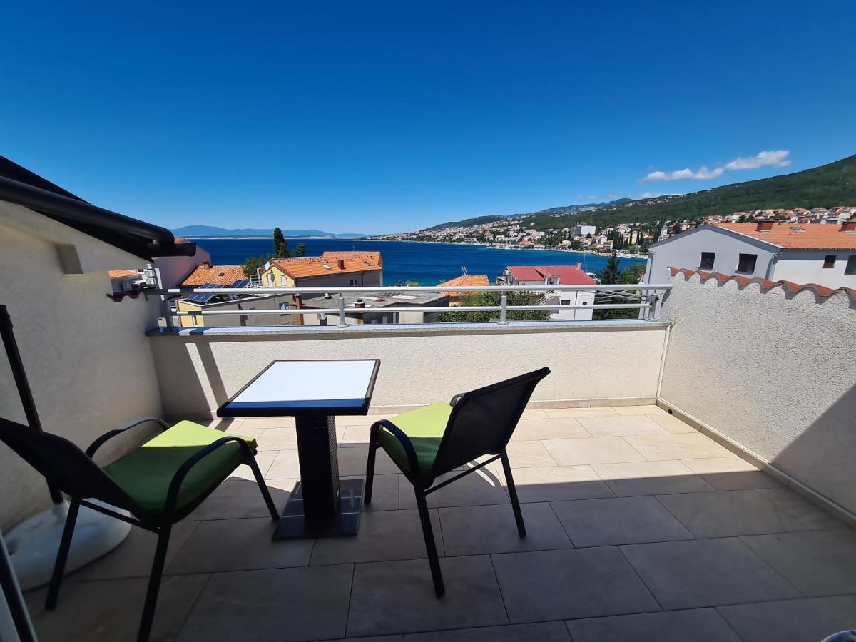 Apartmani Magas Selce Exterior photo