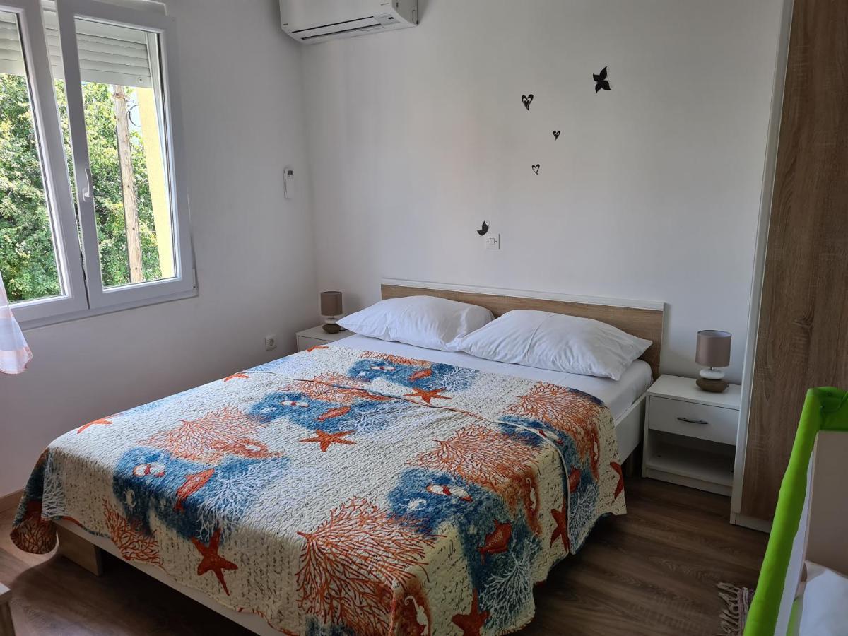 Apartmani Magas Selce Exterior photo