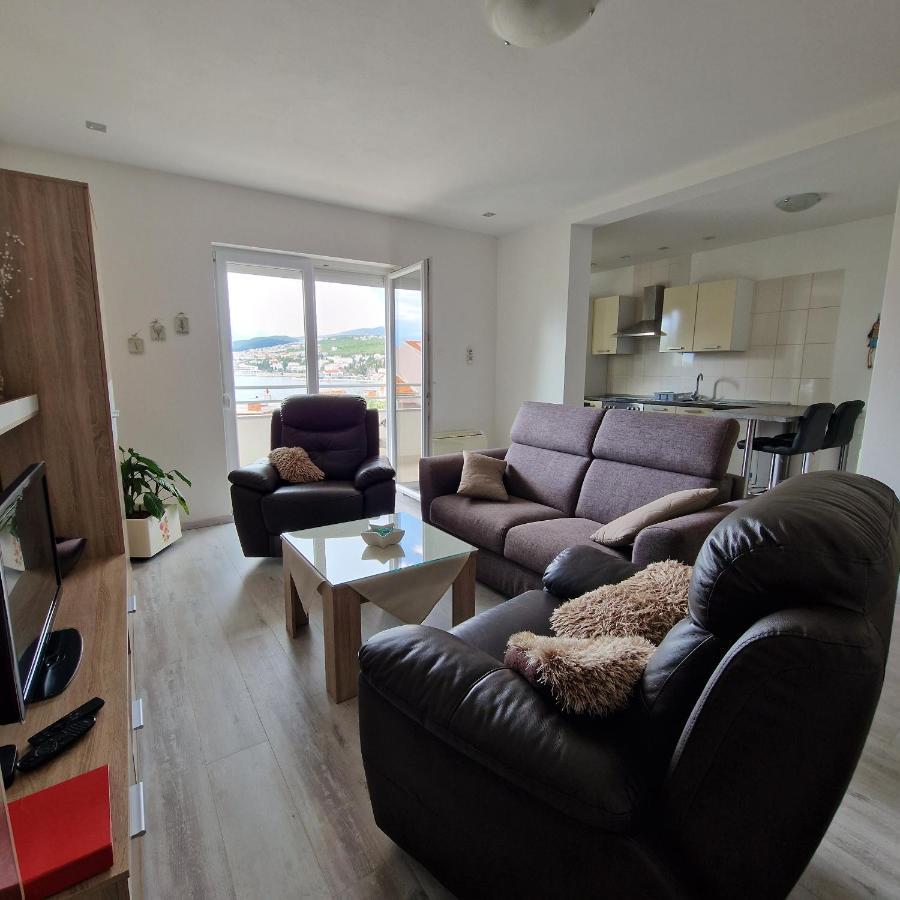 Apartmani Magas Selce Exterior photo