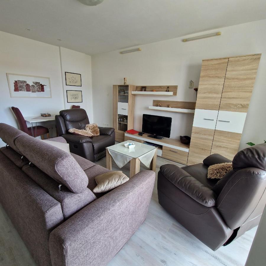 Apartmani Magas Selce Exterior photo