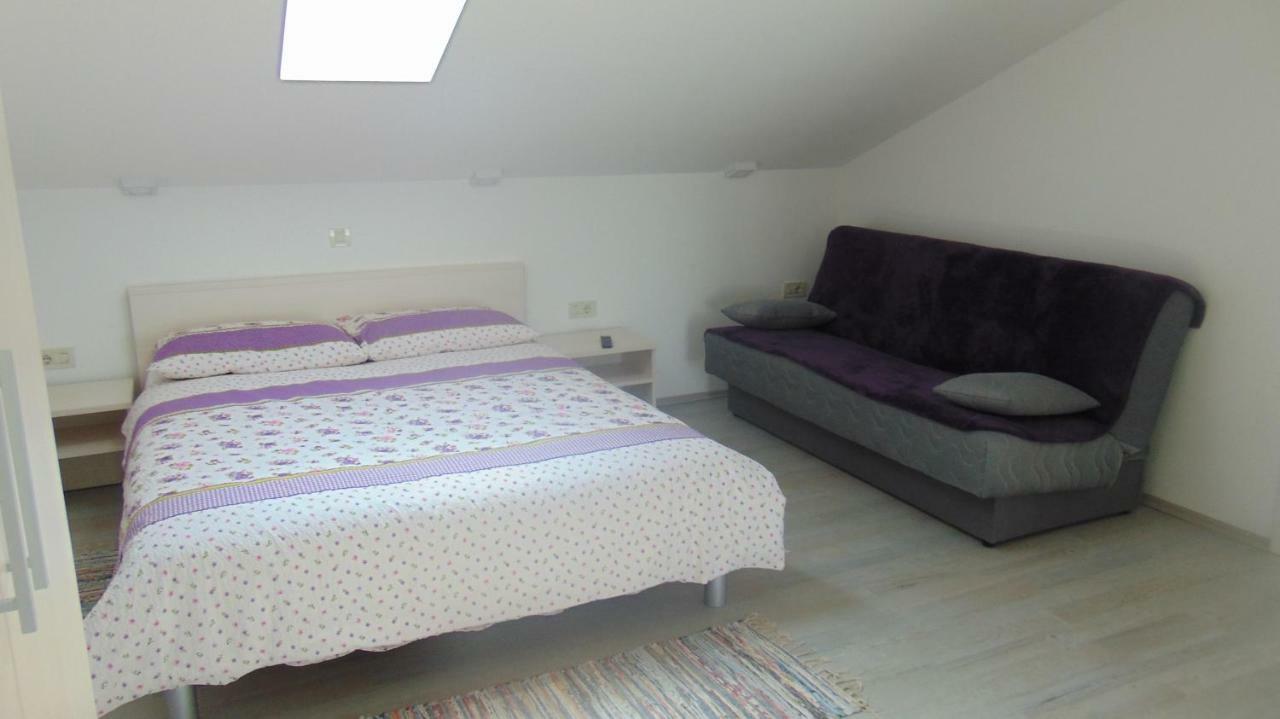 Apartmani Magas Selce Exterior photo