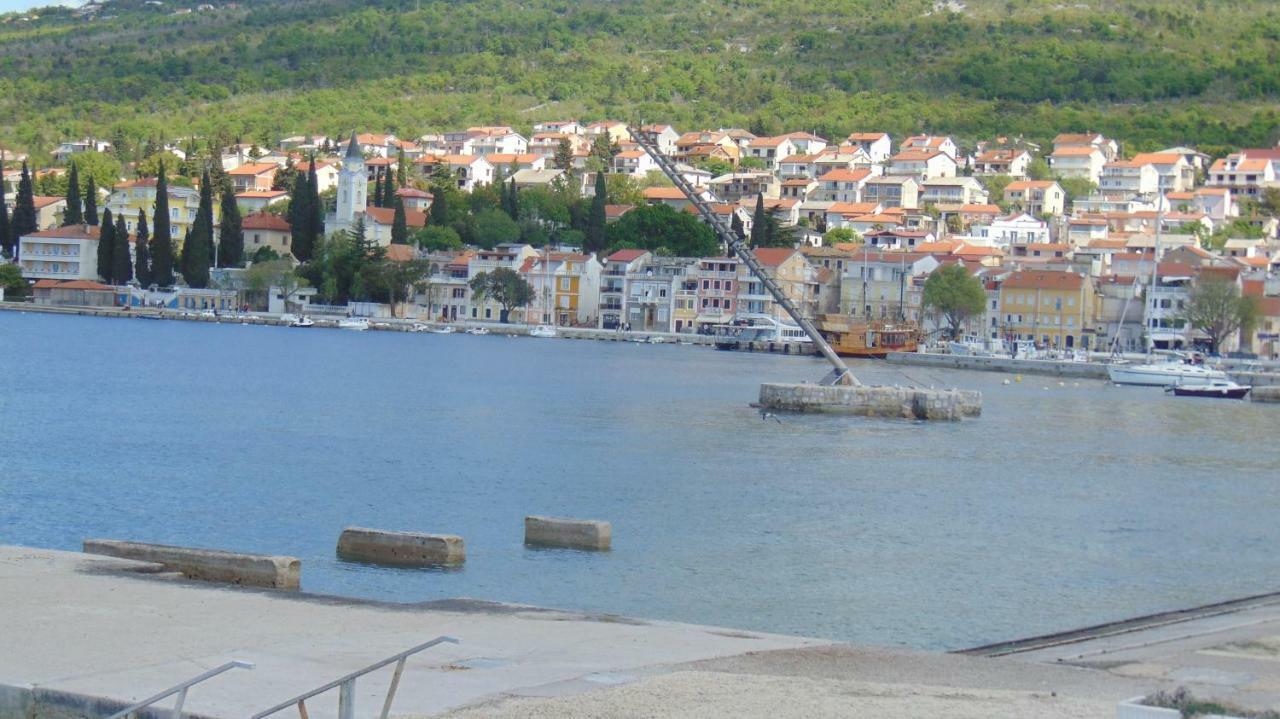 Apartmani Magas Selce Exterior photo