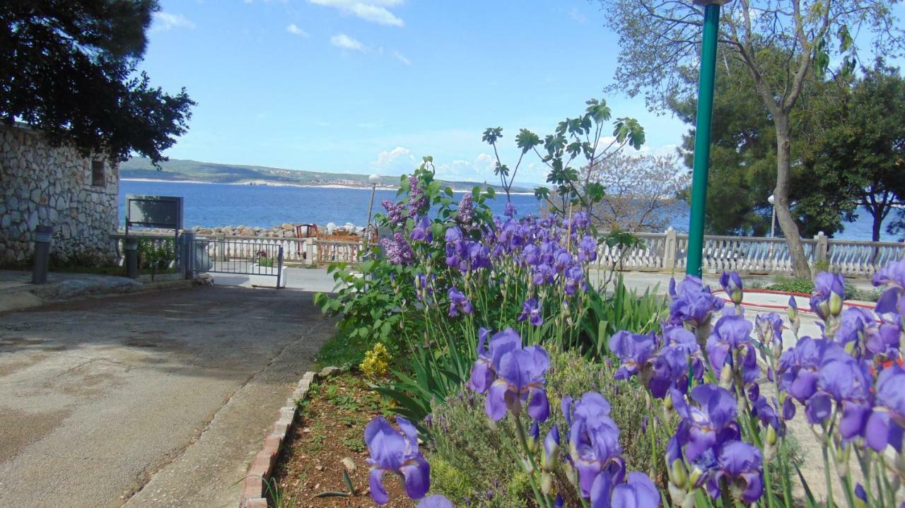 Apartmani Magas Selce Exterior photo